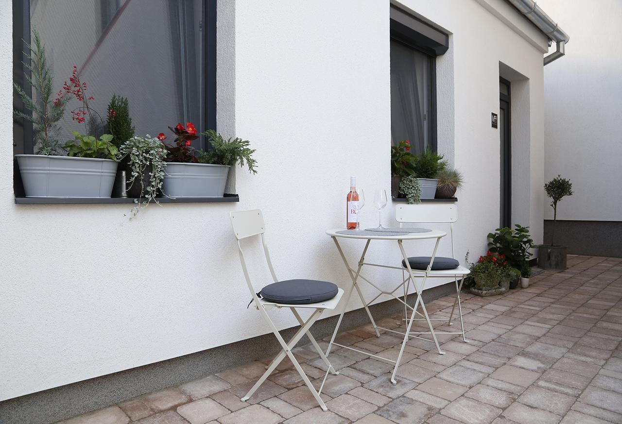 Mini Flat Apartman Pécs Exterior foto